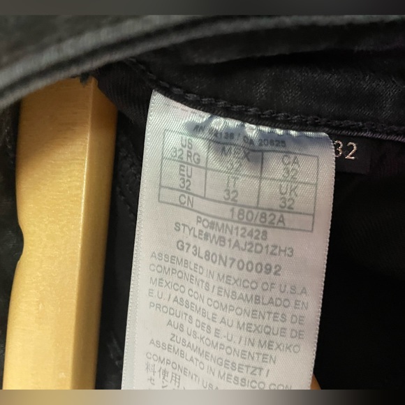 Guess Black Skinny Jeans - Picture 2 of 4